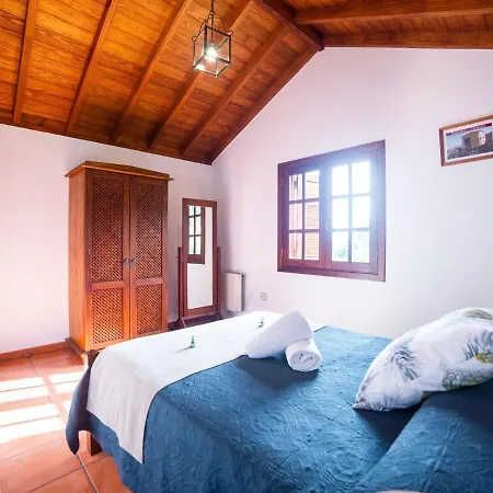 Nice With Fantastic Views Of The Coastline Of Tenerife Semesterbostad
